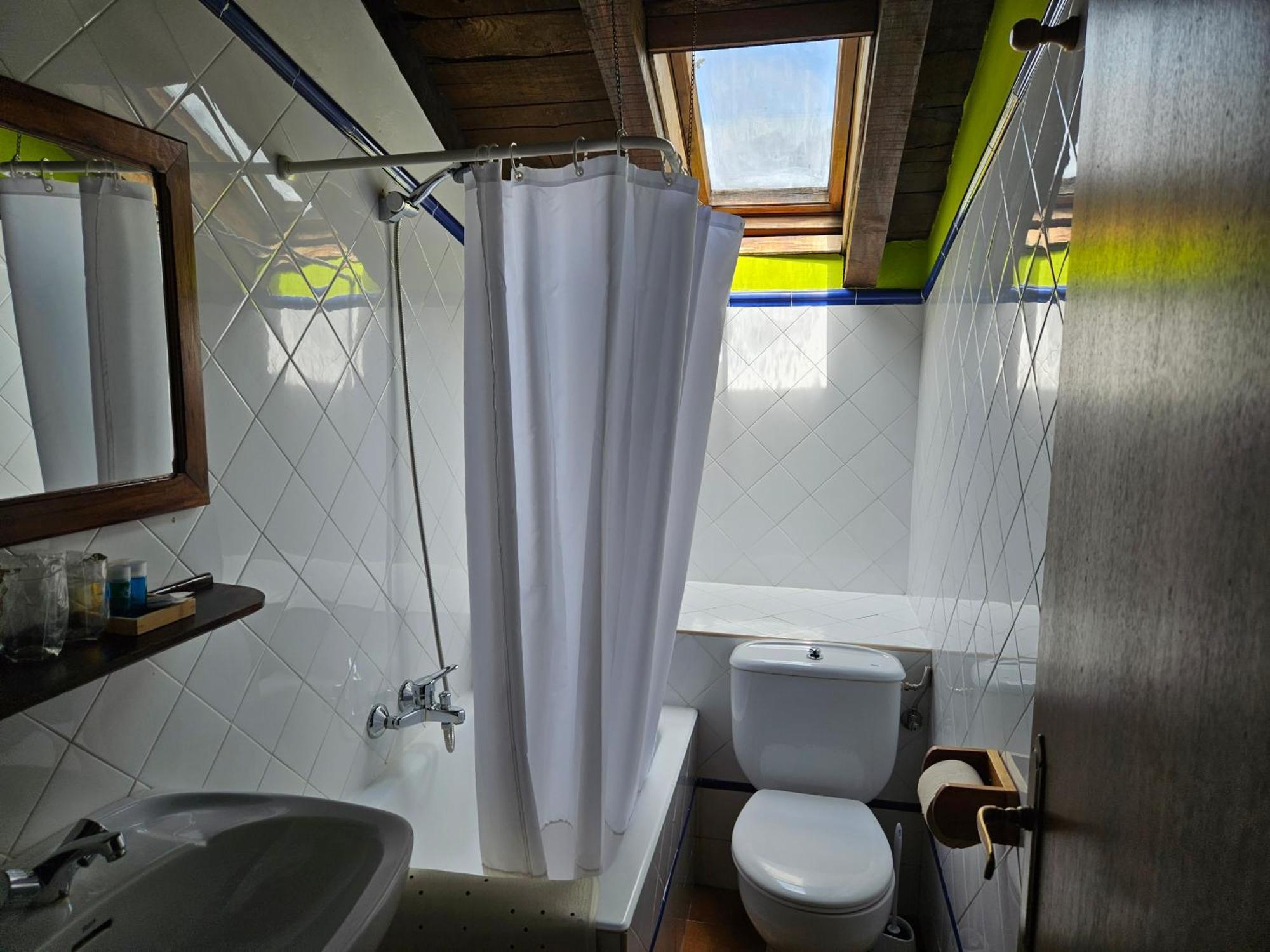 Hostal Mendaurpe Ituren Екстериор снимка